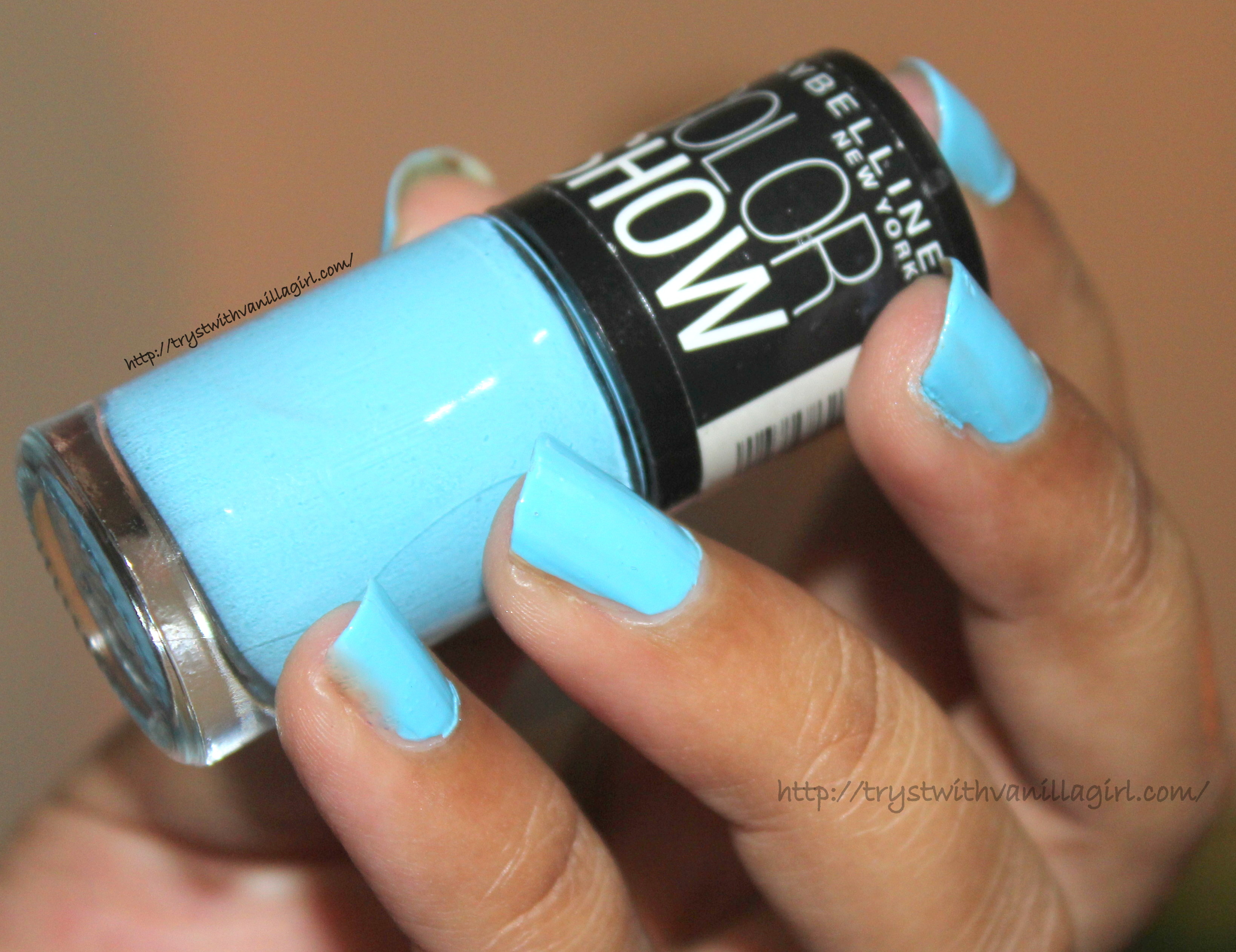 MAYBELLINE COLOR SHOW NAIL POLISH BLUEBERRY ICE REVIEW