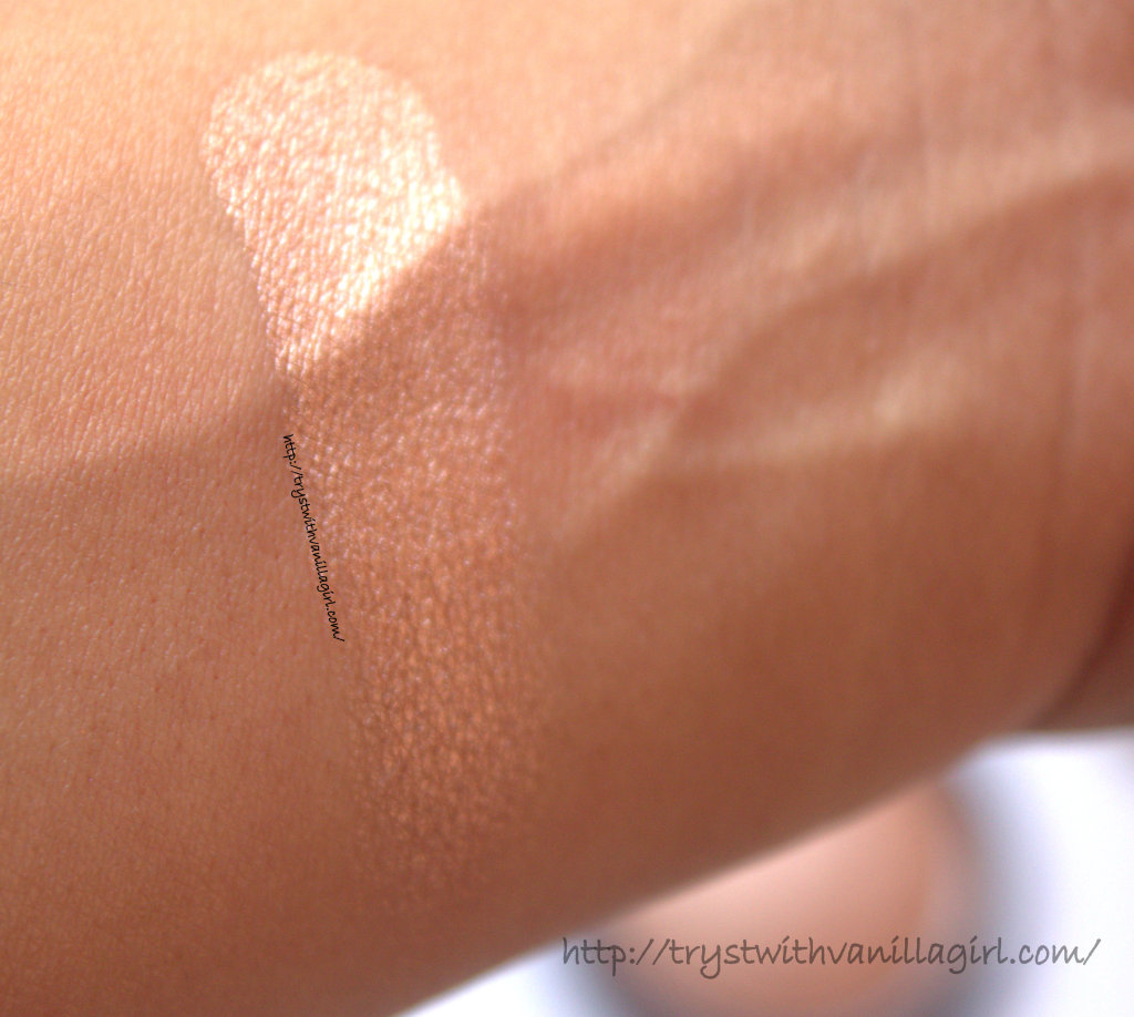INCOLOR Glimmer Blusher Light Copper 07 Review,Swatch,PhotosINCOLOR Glimmer Blusher Light Copper 07 Review,Swatch,Photos