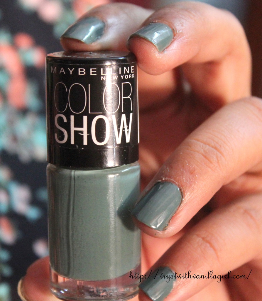 MAYBELLINE COLOR SHOW NAIL POLISH FANTASEA GREEN REVIEW,Swatch,NOTD