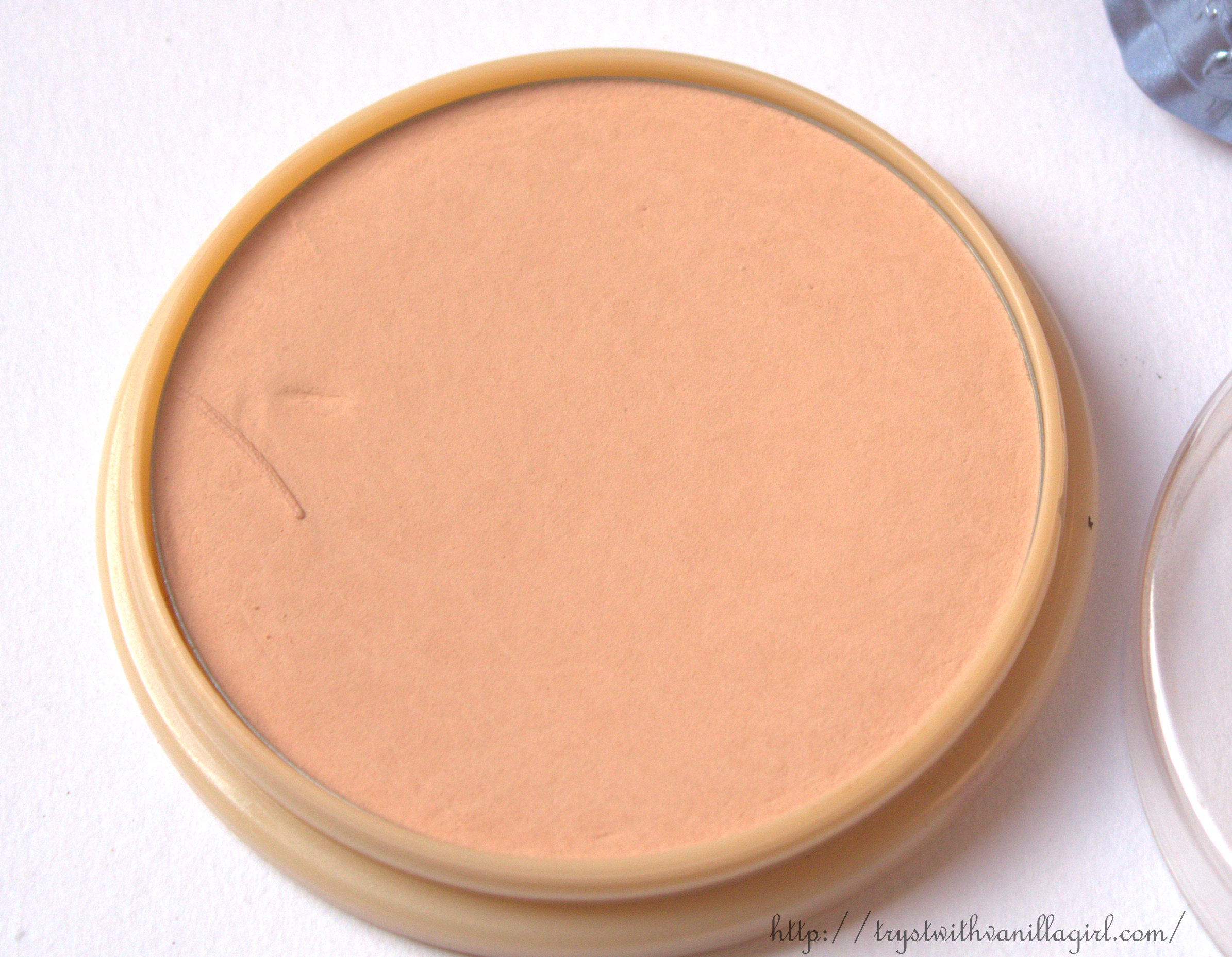 Rimmel London Stay Matte Pressed Powder Review,Swatch,Price in India