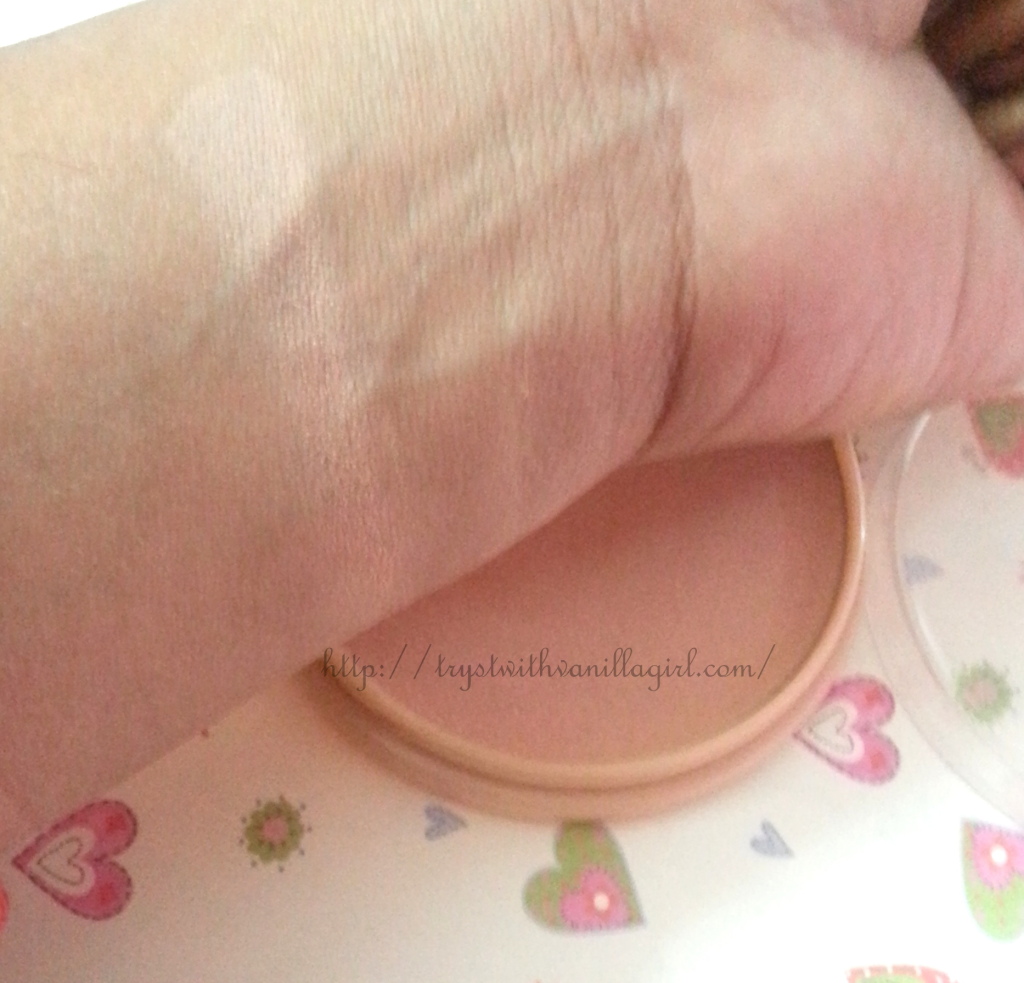 Rimmel London Stay Matte Pressed Powder Review,Swatch,Price in India