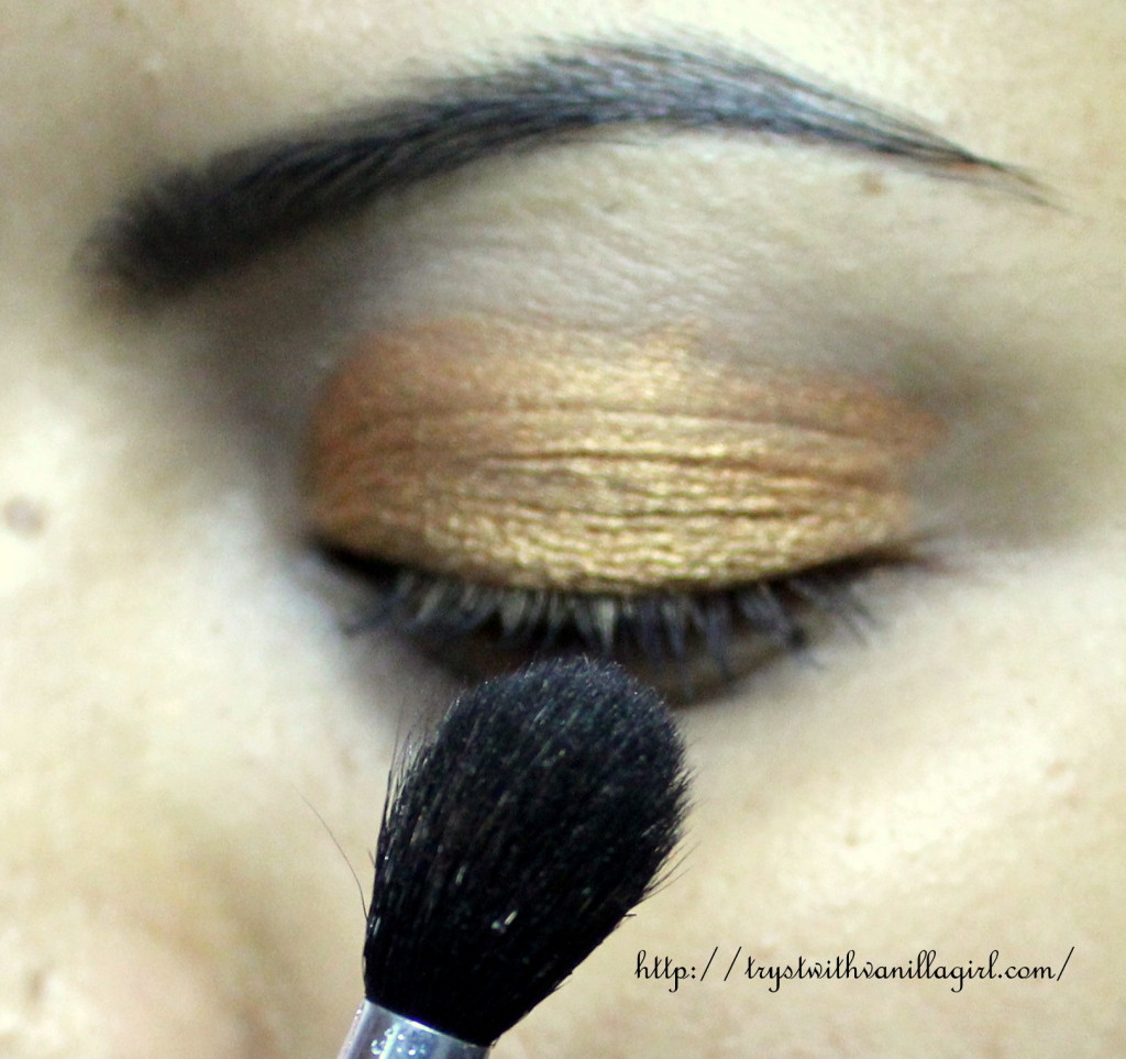Affordable MakeUp Look,Bronze Eyeliner,Colorbar Eyeshadow Copper Crush 02