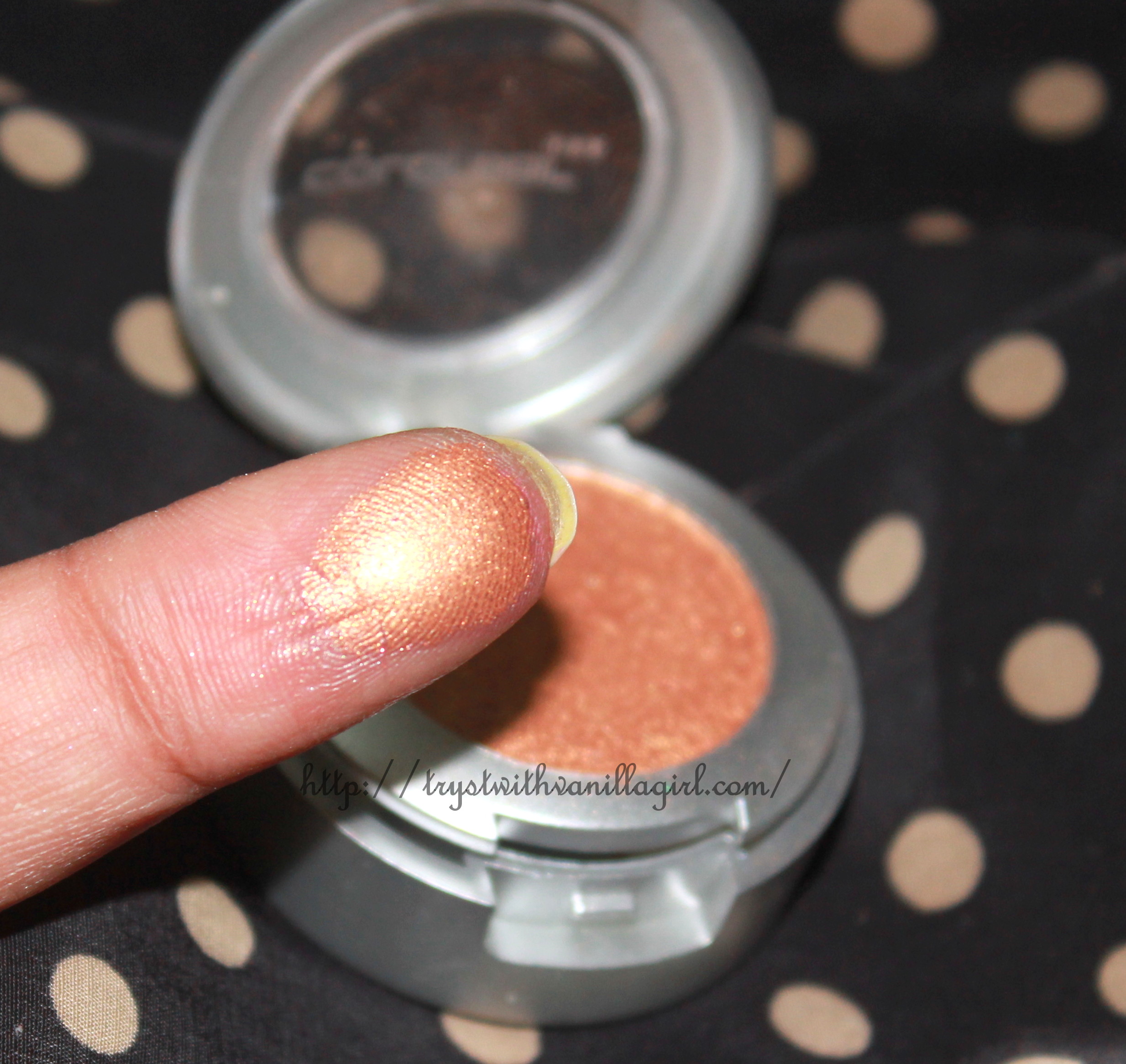 Colorbar Eye Shadow Copper Crush 02 Review,Swatch,Photos