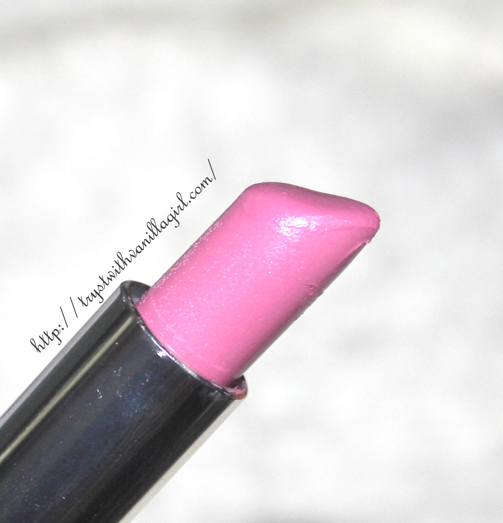 Maybelline ColorSensational Lipstick Make Me Pink Review,Swatch,Photos