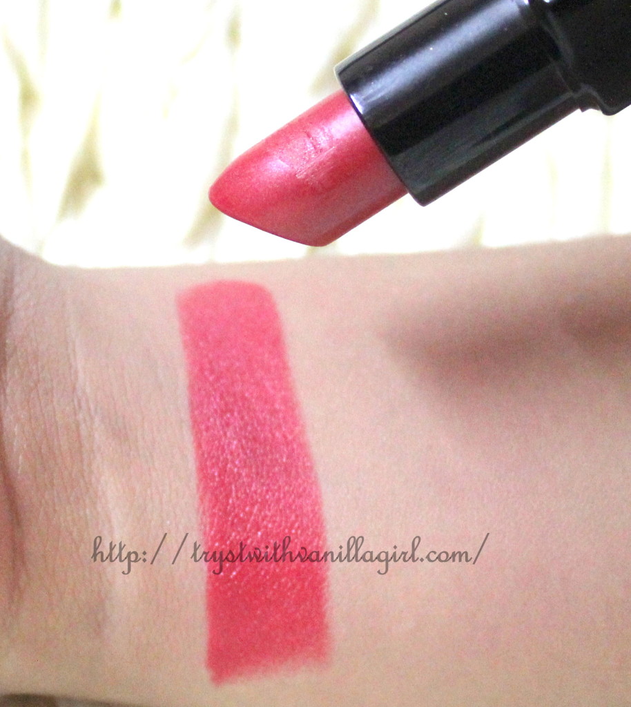 Inglot Lipstick Shade 125 Review,Swatch,Photos