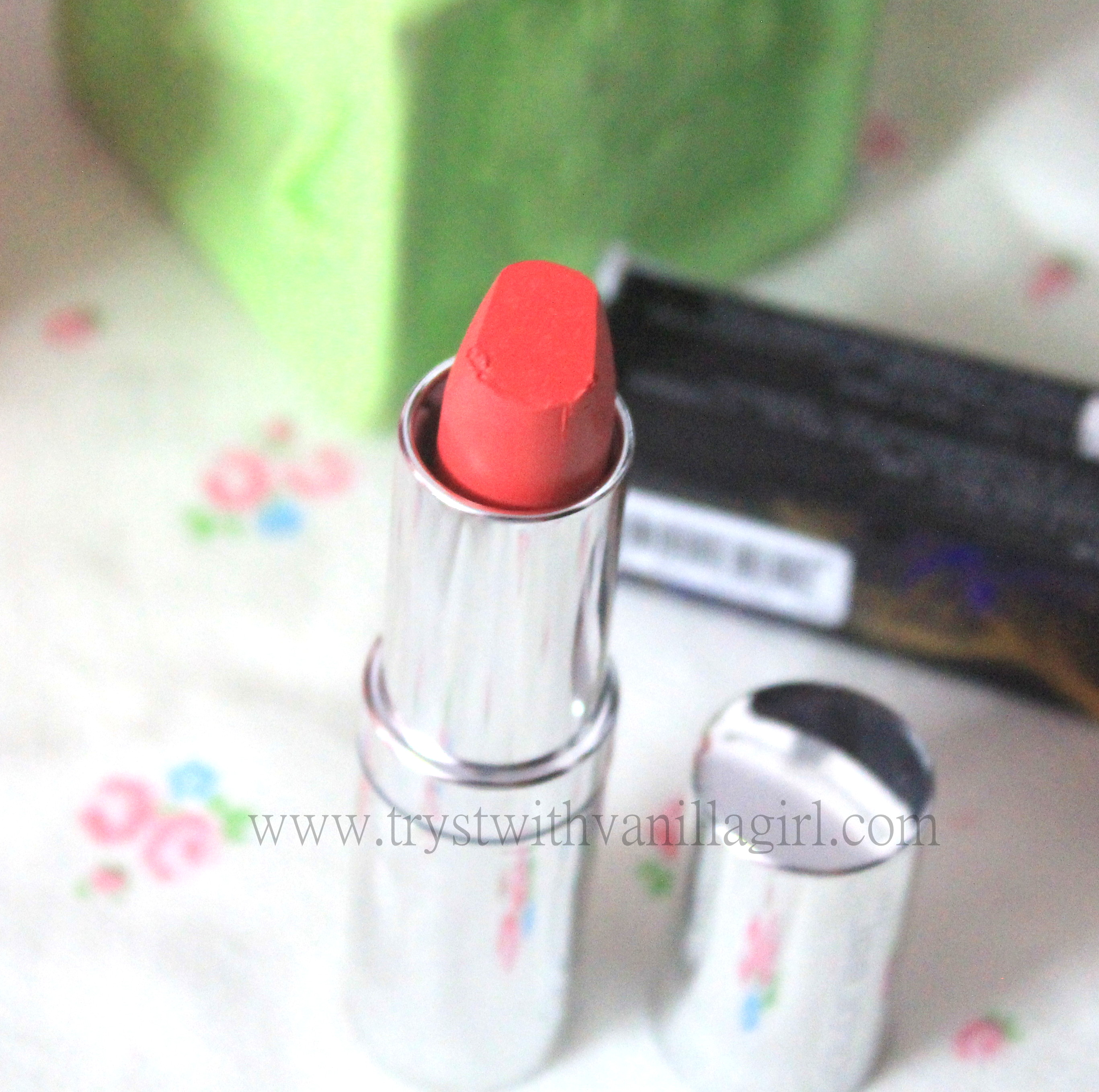 Colorbar Darkened Summer Matte Touch Lipstick Peach Life Review,Swatch,Photos