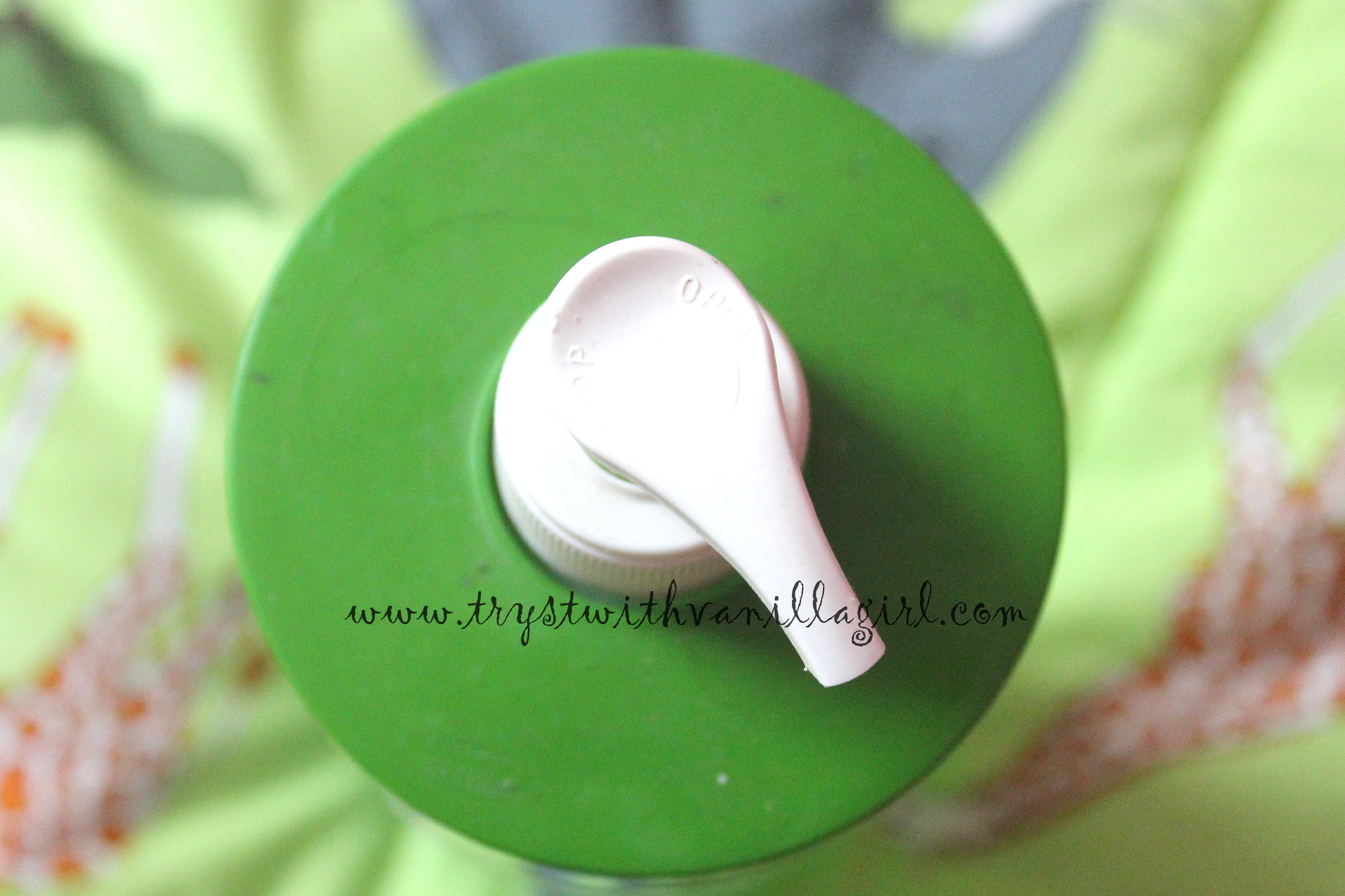Biotique Bio Green Apple Fresh Daily Purifying Shampoo Review