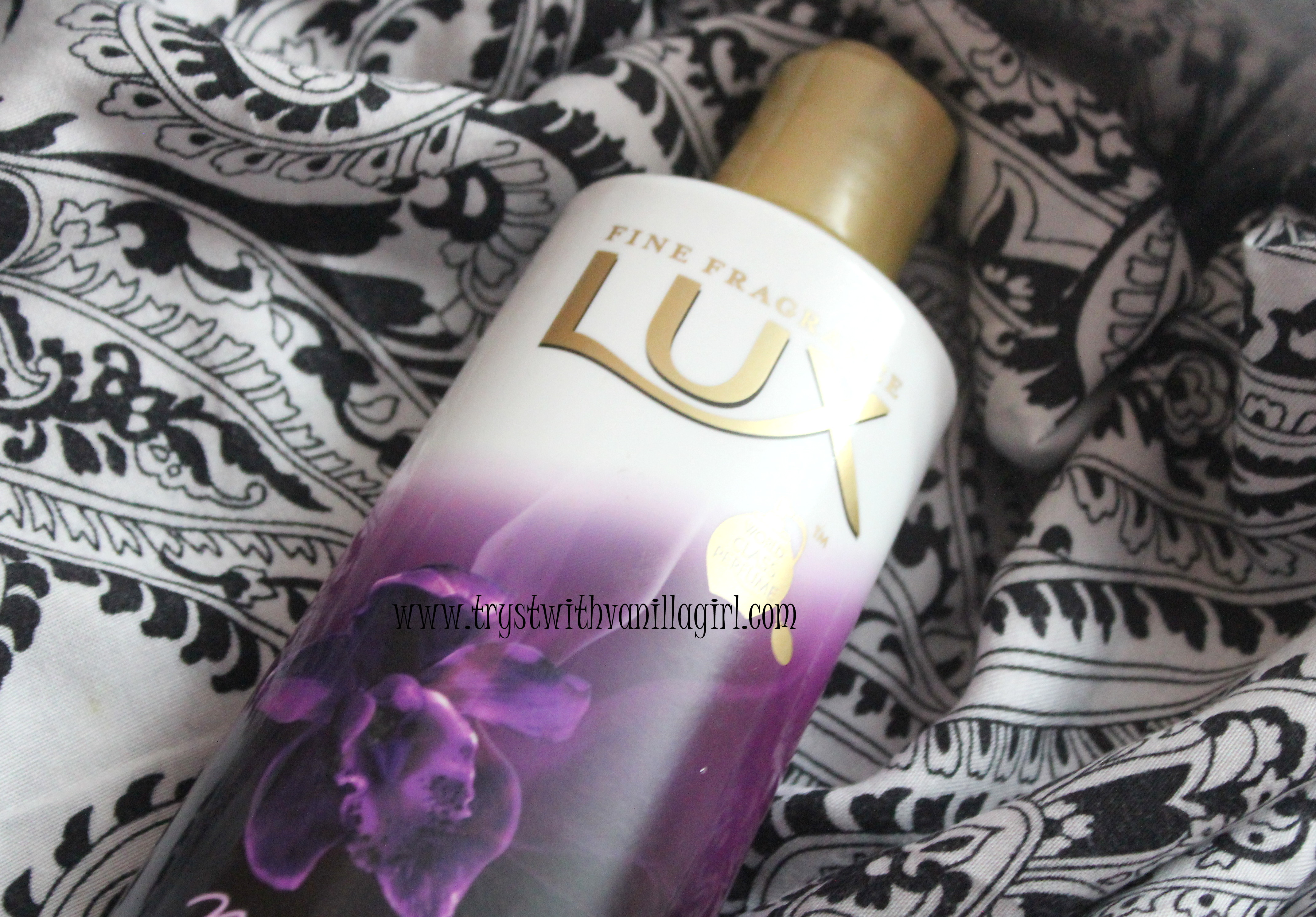 LUX Magical Spell Fine Fragrance Elixirs Body Wash Review,Price,Buy online