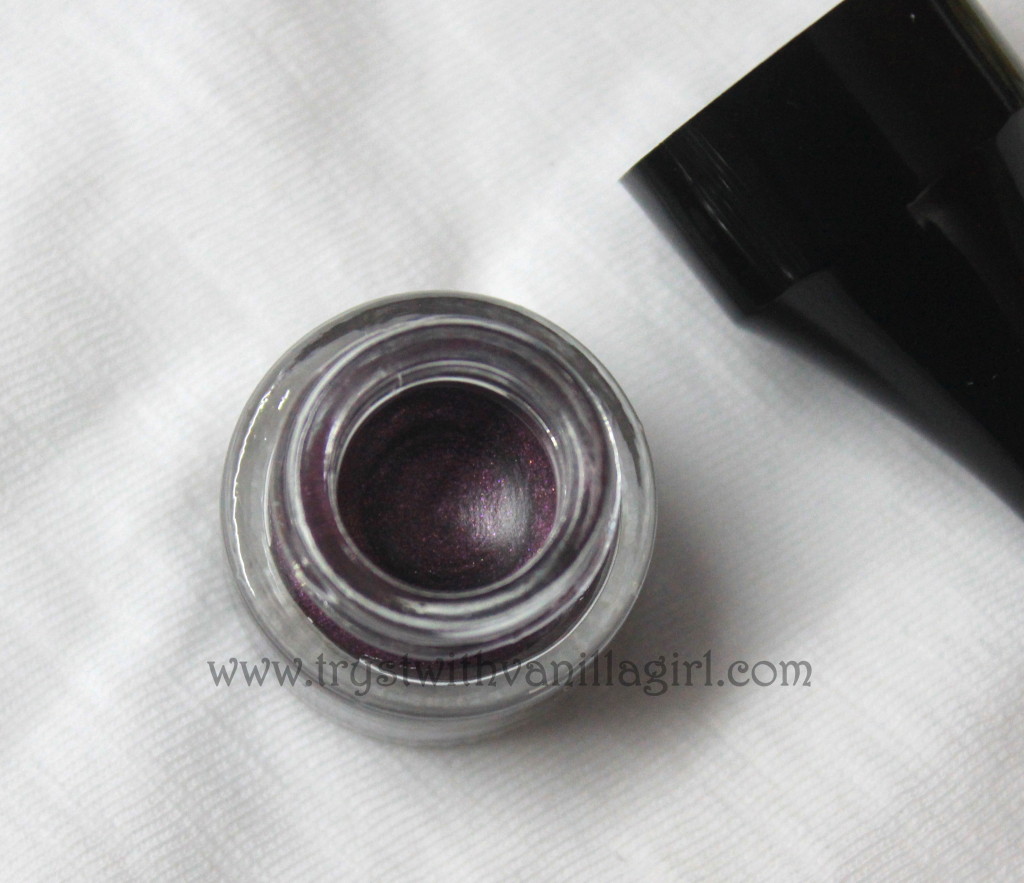 Lakme Absolute Gel Addict Eyeliner Vine Yard Review, Swatch, Photos