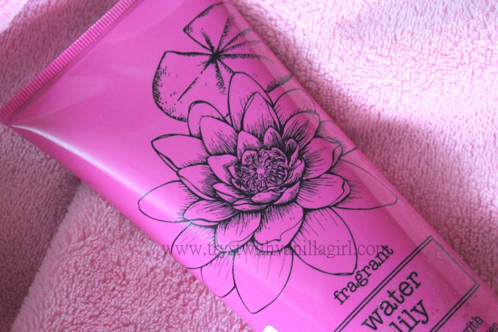 Marks and Spencer Fragrant Water Lily Shower Gel Review